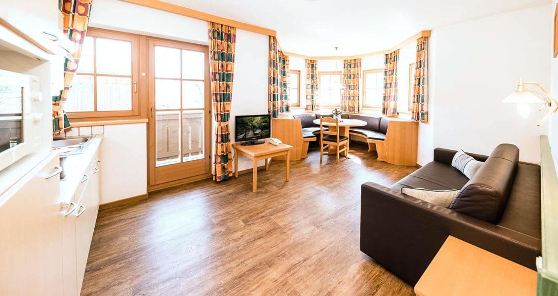 Aparthotel Feriengut Hasenau Saalbach-Hinterglemm Zewnętrze zdjęcie