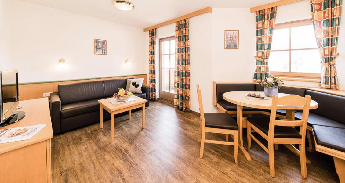 Aparthotel Feriengut Hasenau Saalbach-Hinterglemm Zewnętrze zdjęcie